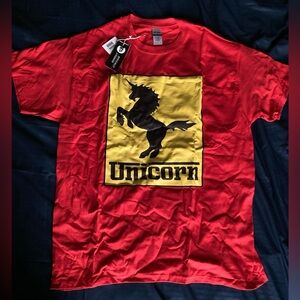 Red Graphic Unikorn T-Shirt